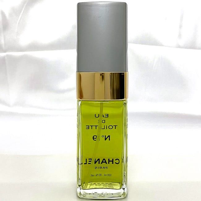 ショップ シャネル 香水 NO19 オードトワレ 開封済み CHANEL シャネル