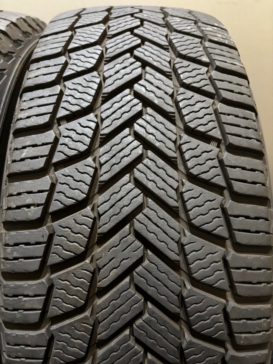 6.5J 46