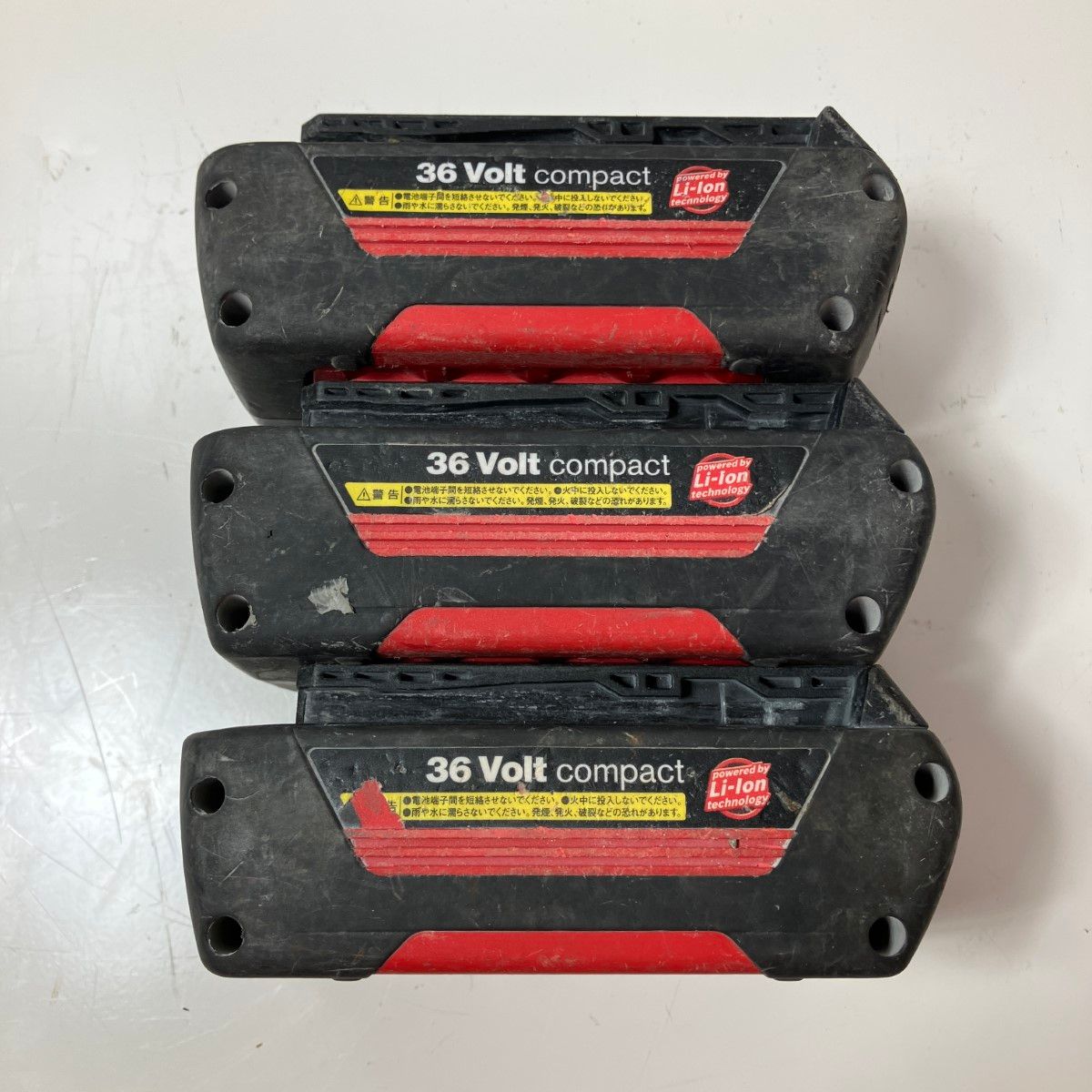 ЗЗBOSCH ボッシュ 36v ハンマドリル バッテリーx3 充電器 ケース付  