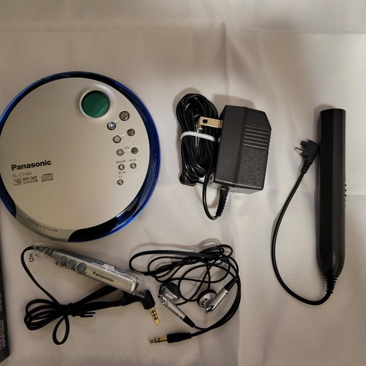 Panasonic ポータブルCDプレーヤー SL-CT490-S CDプレーヤー