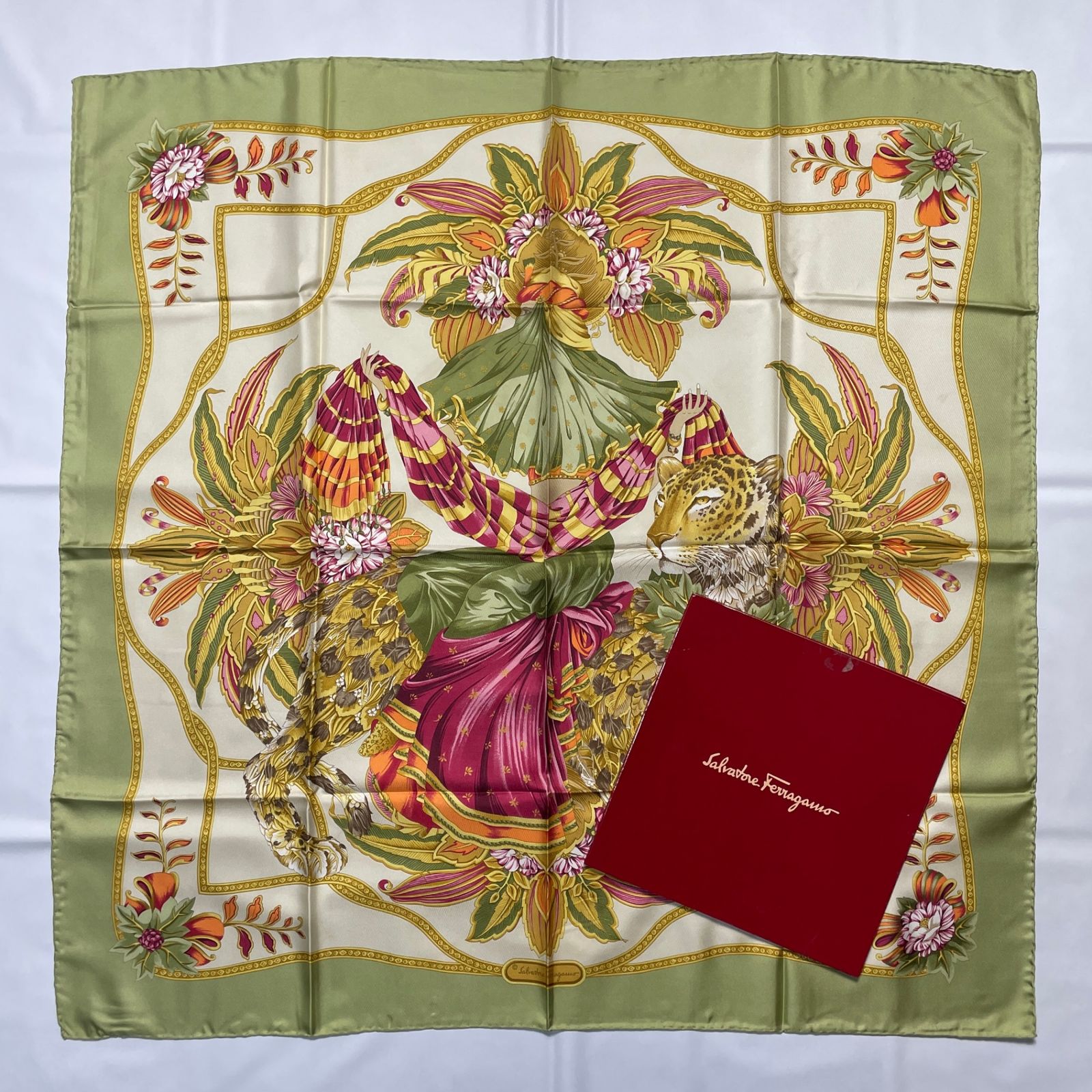 ②未使用 エルメス カレ90 花柄 スカーフ 箱付き エルメス カレ90 LA PRAIRIE 草原 スカーフ花 昆虫 HERMES