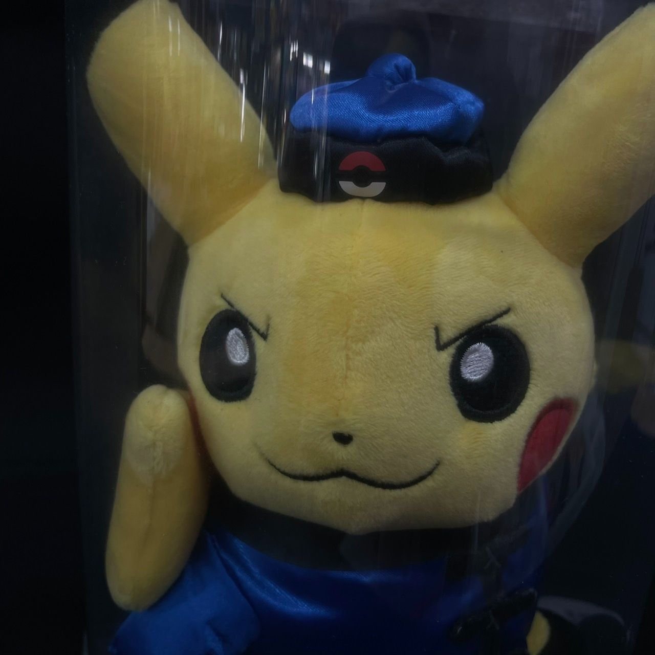 ◎ポケモンセンター ワールドピカチュウ ぬいぐるみ カンフー