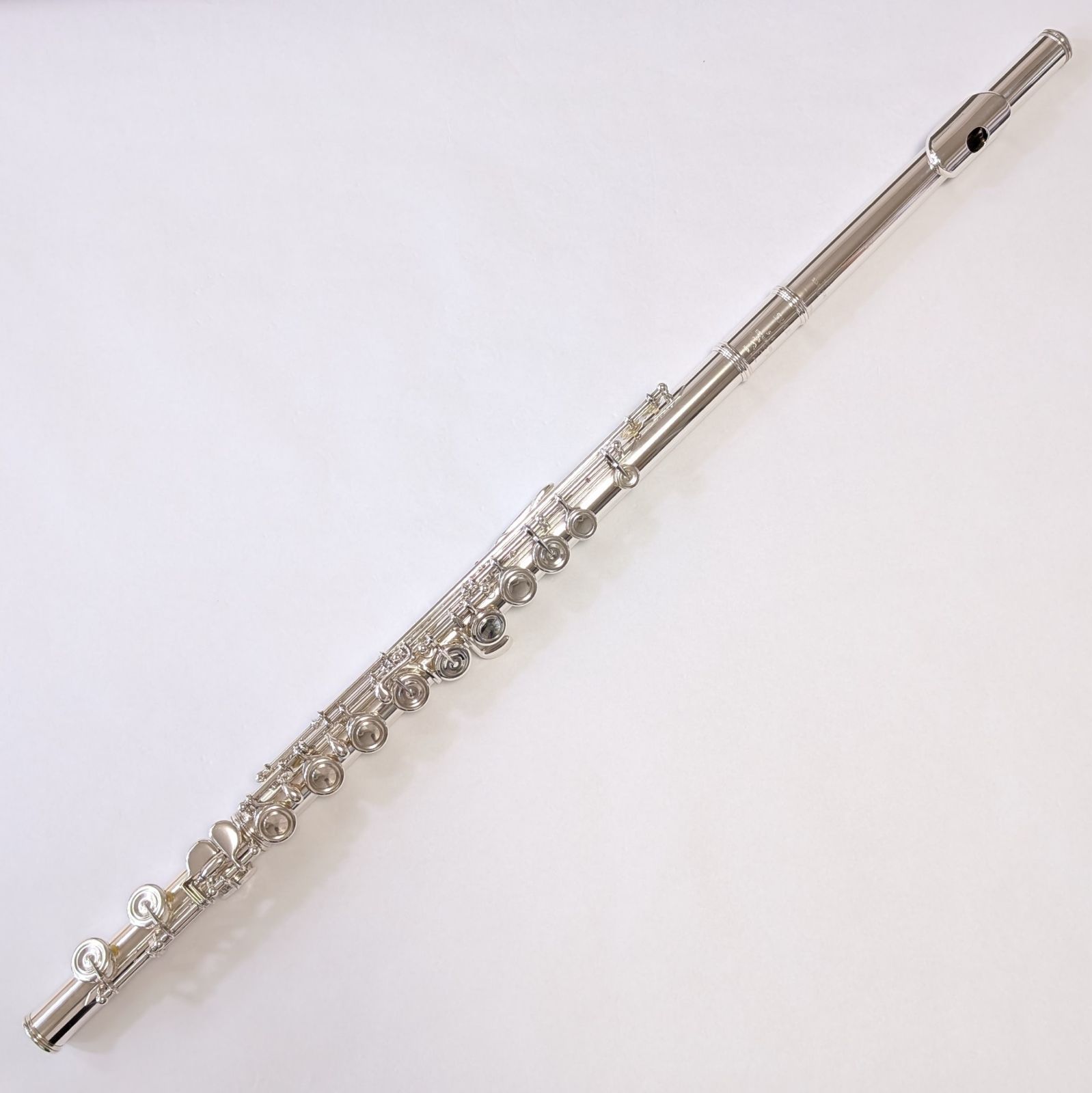 全タンポ交換済み】フルート ヤマハ YFL-514 頭部管銀製 日本製 YAMAHA FLUTE YFL514 メンテナンス済み 動作良好品 -  メルカリ