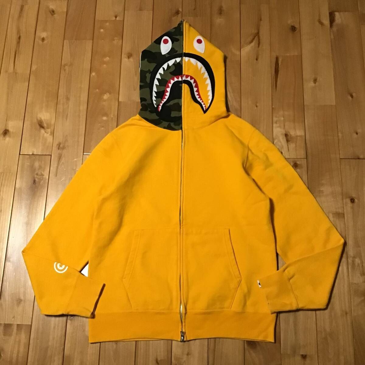 1st camo green × オレンジ シャーク パーカー Mサイズ shark full zip 