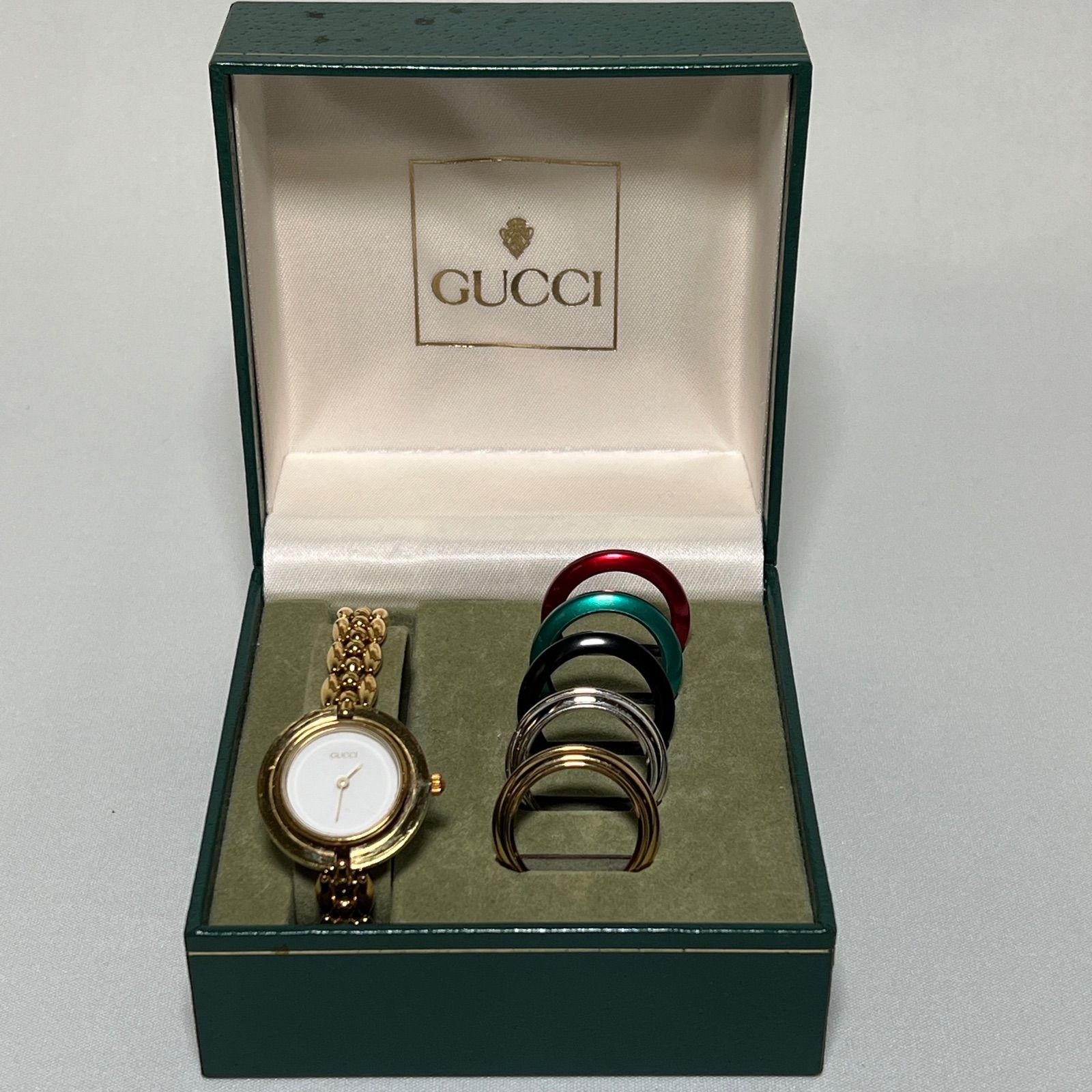 GUCCI レディース腕時計 チェンジベゼル 稼働-