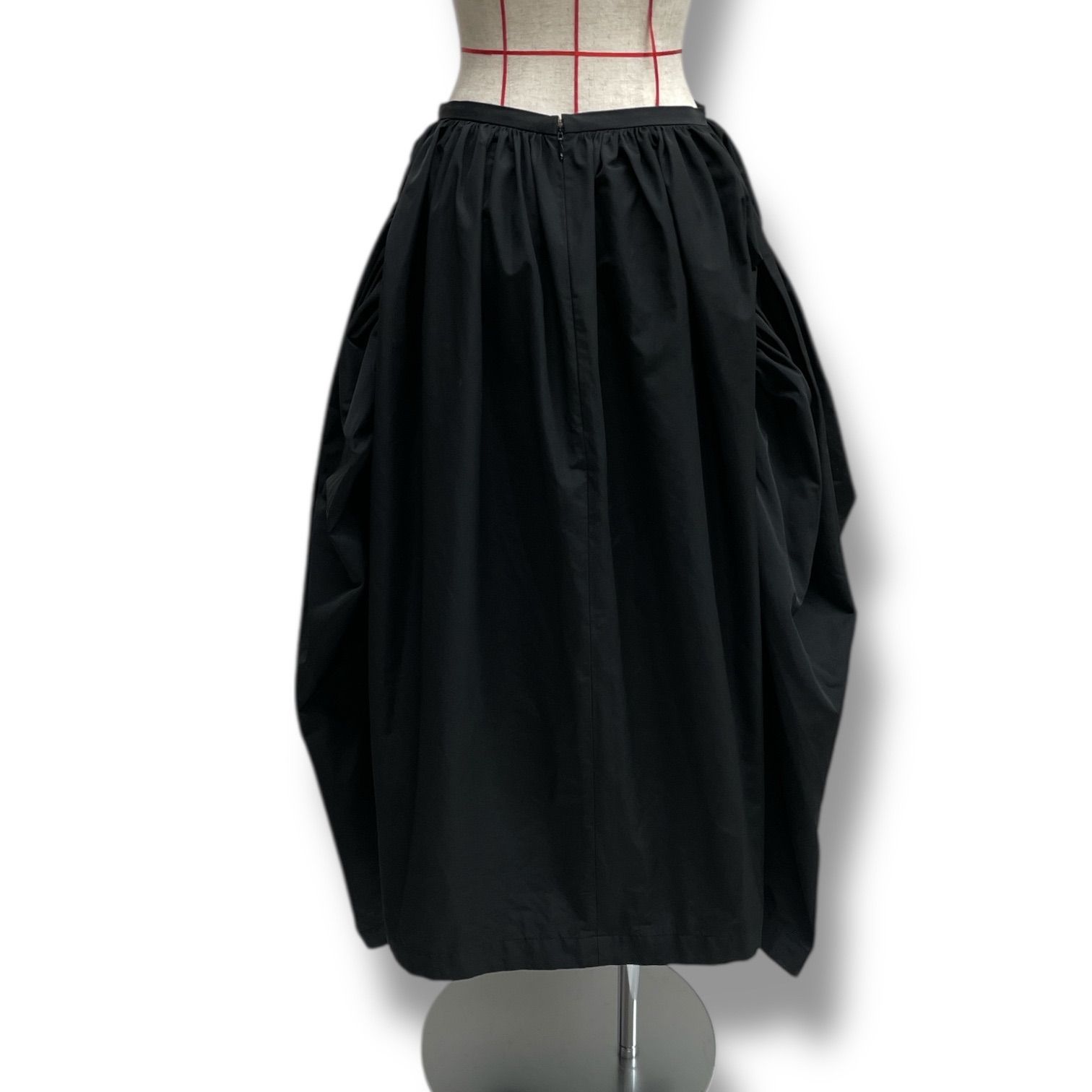 絶対大特恵！ STINA closet スティナ クローゼット Dramatic skirt ドラマティックスカート スカート プリーツ ギャザー ふんわり ボリューム ブラック 黒 サイズ34 レディース 秋 ゴーゴー古着マルイ北千住店 久No.1162 超人気、高品質で超激安。