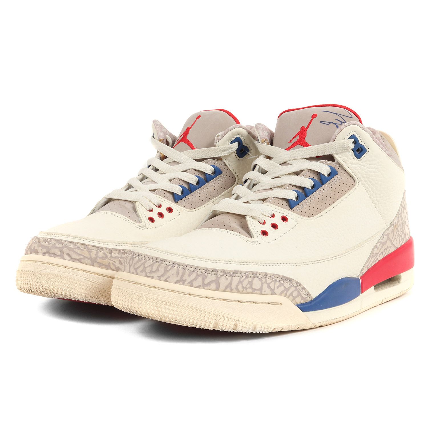 NIKE ナイキ AIR JORDAN 3 RETRO INTERNATIONAL FLIGHT (136064-140