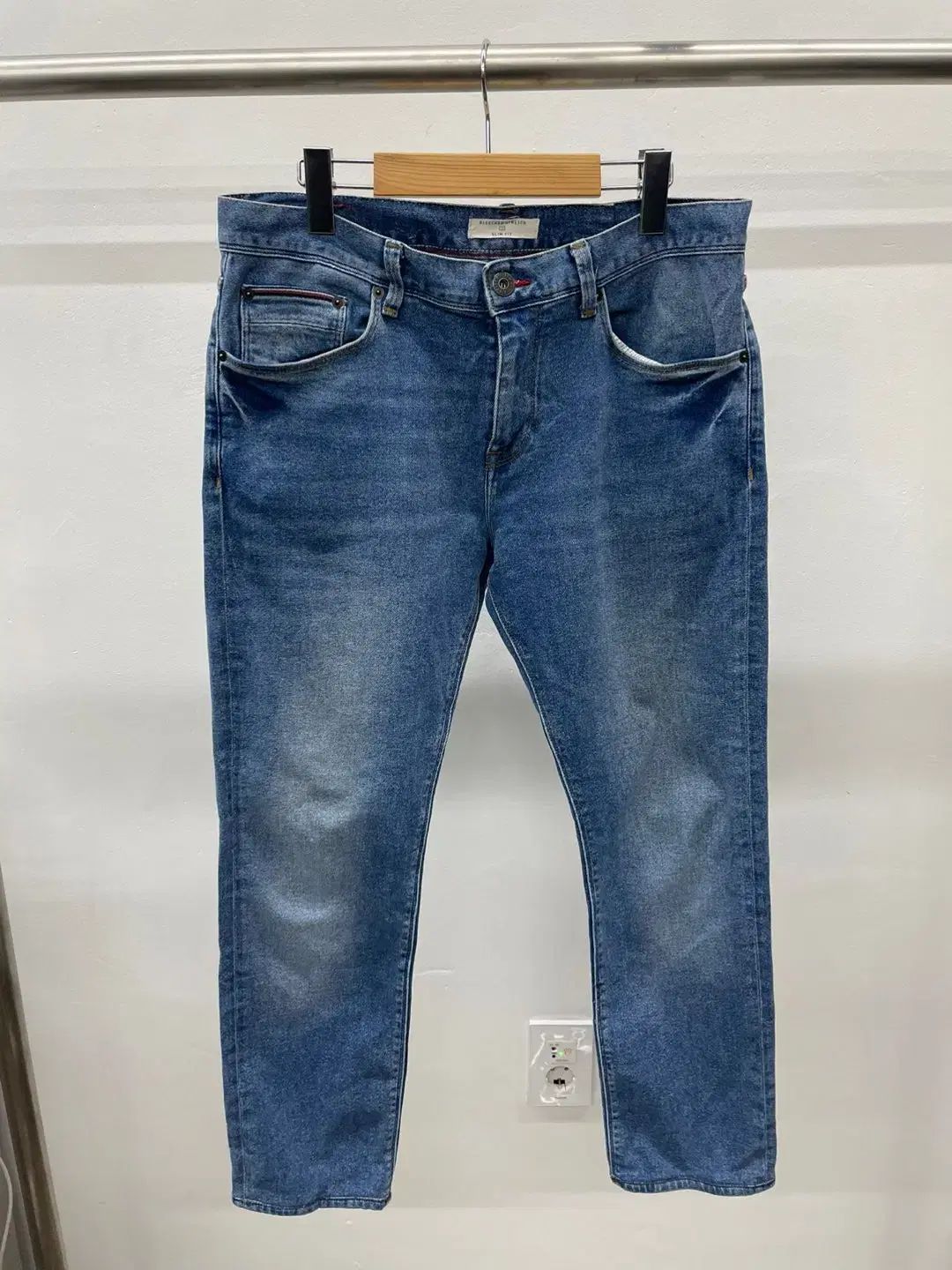 32 インチ) トミーヒルフィガー ストレッチ デニム