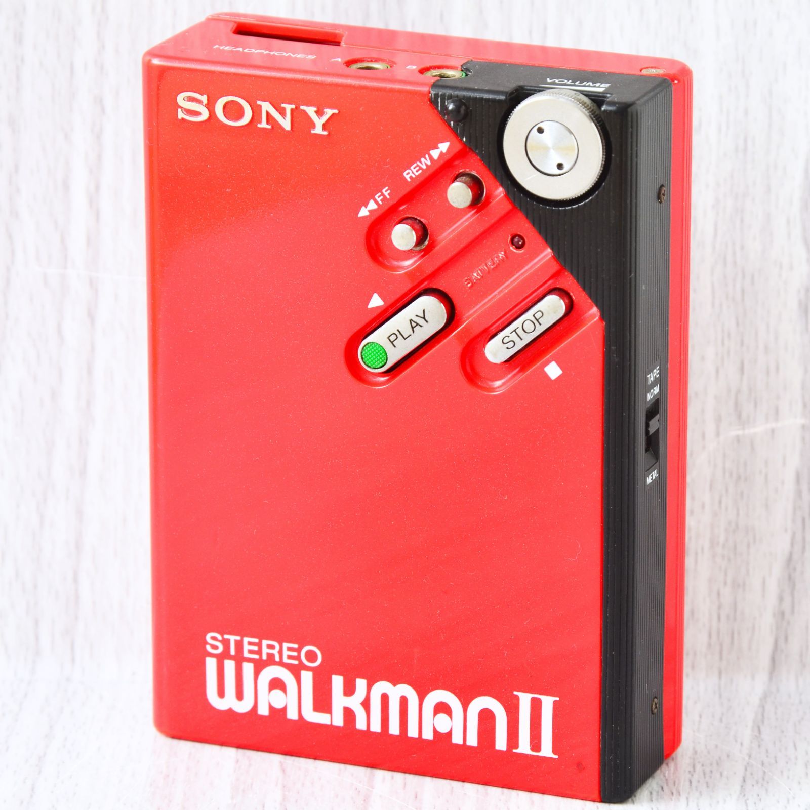 美品! SONY WALKMAN WM-2 カセットウォークマン 赤 ケース付 修理