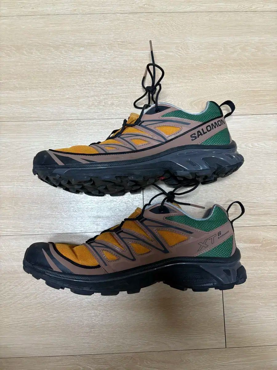 SALOMON サロモン