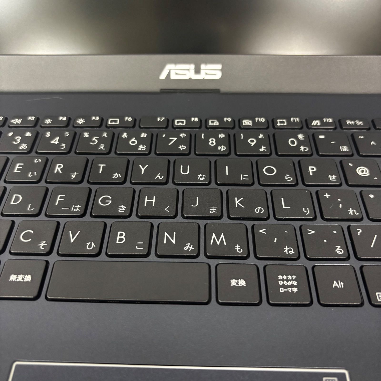 ASUS ノートパソコン L410MA 14インチ ブラック／軽量・薄型／初心者