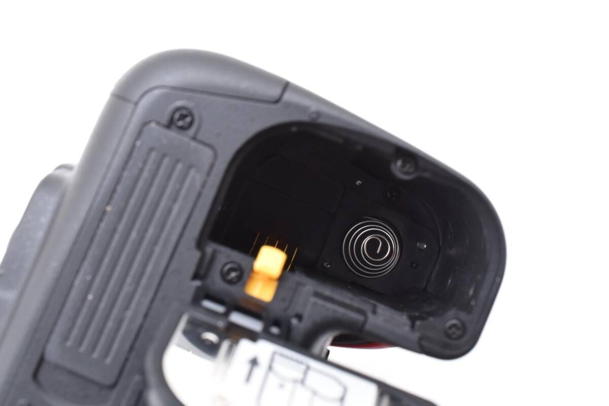 ■美品■ Nikon D7000 ボディ 《 S数7110回 動作光学良好 元箱 Amazon.com : Nikon D7000 DSLR (Body Only) (OLD MODEL) : Slr