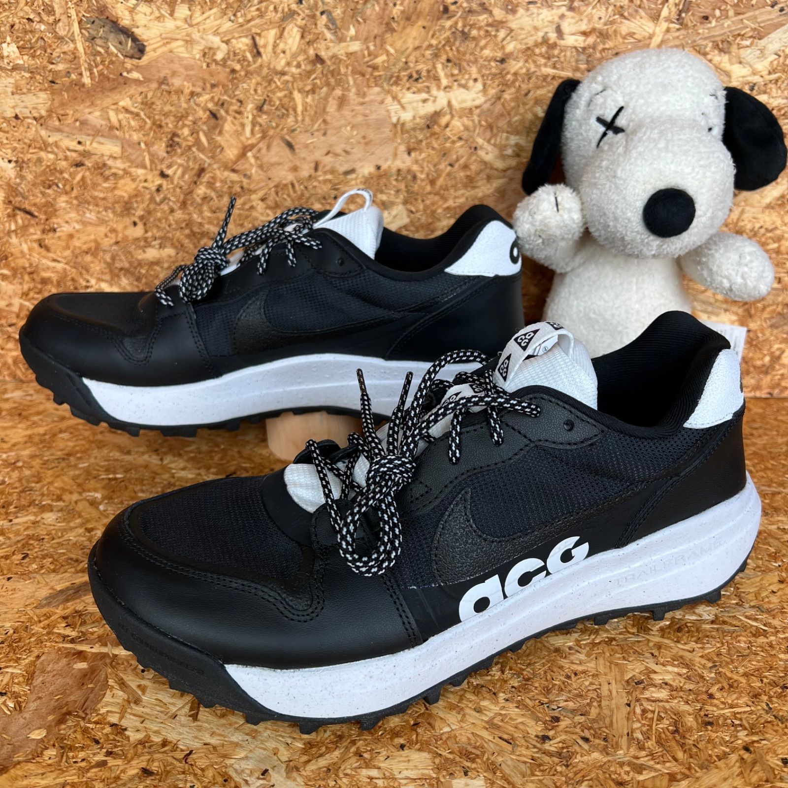ナイキ ACG ローケート NIKE ACG LOWCATE ブラック/ホワイト