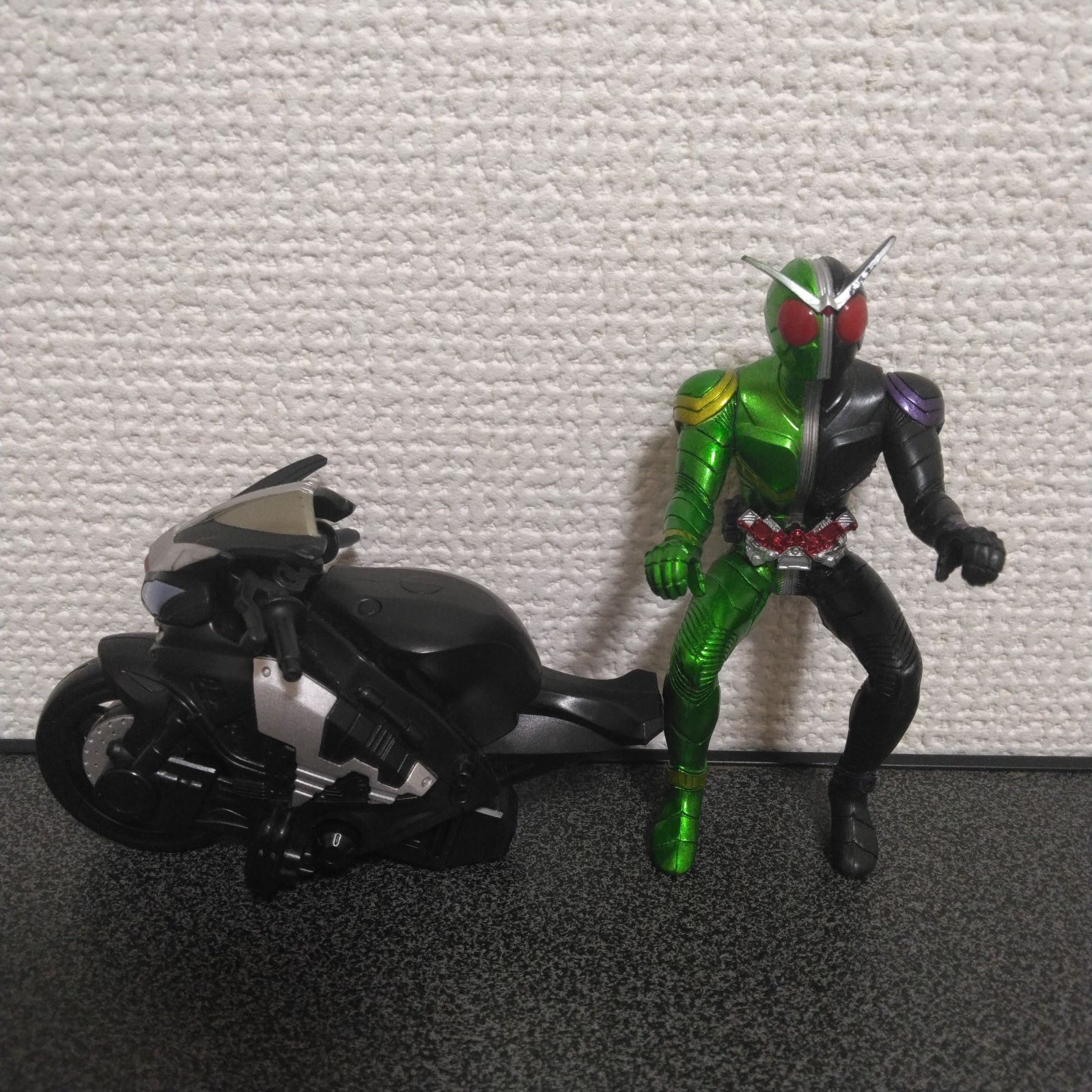 未開封　DX　リボルギャリー　風都探偵　仮面ライダーW バンダイ 商品・サービスサイト | 回転換装ベース DXリボル