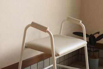立ち上がりサポート玄関スツール シニア家具