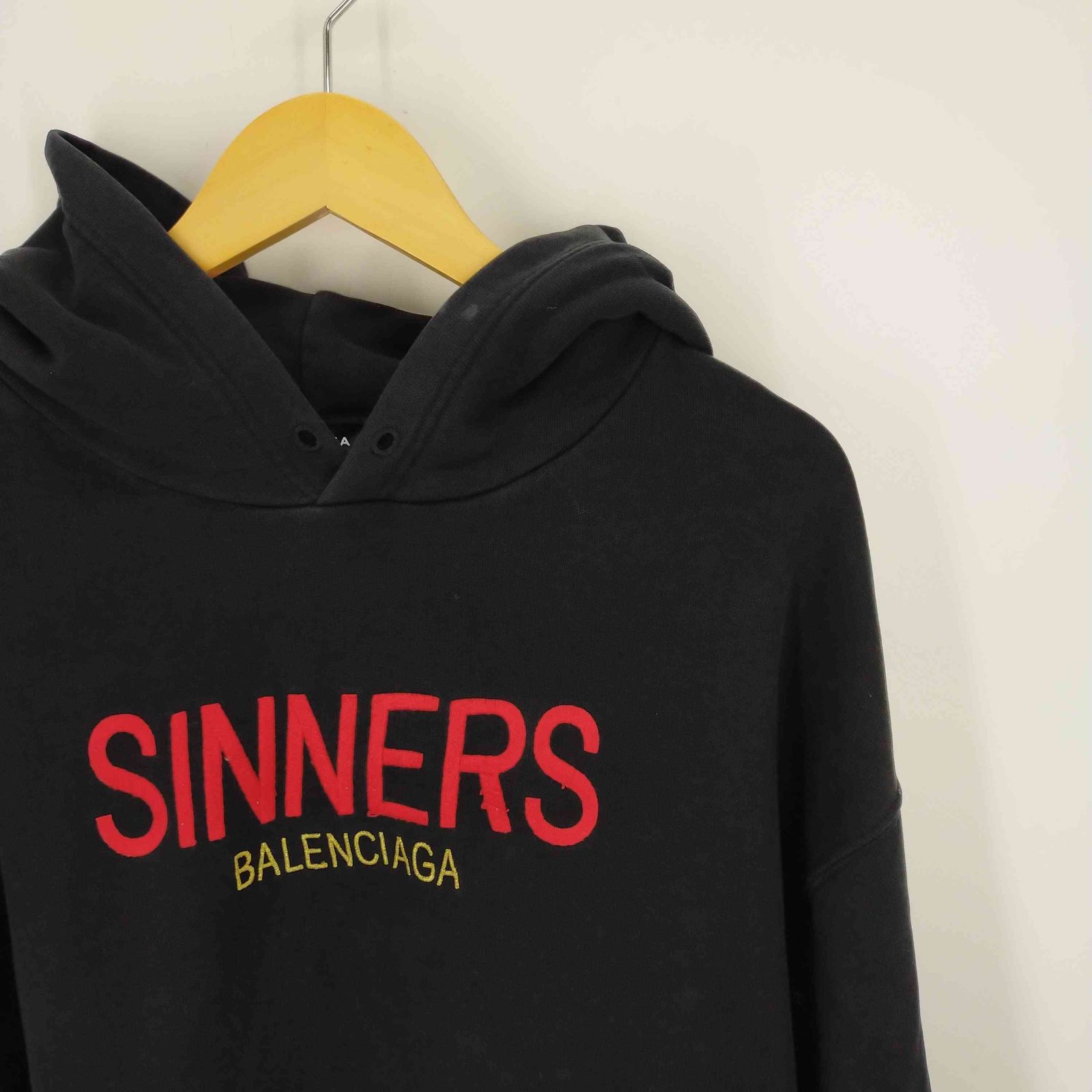 バレンシアガ BALENCIAGA SINNERS刺繍プルオーバーパーカー メンズ L
