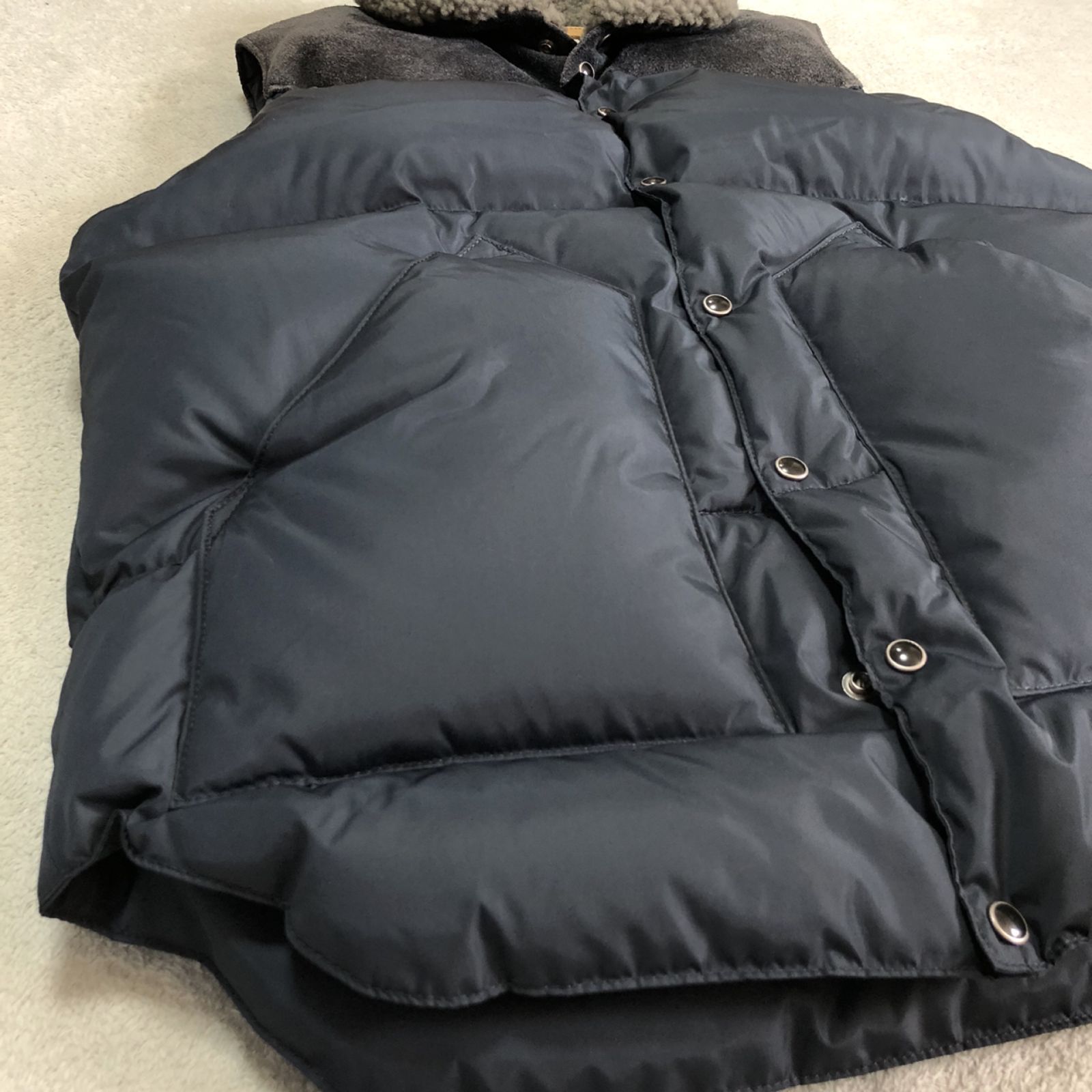 ロッキーマウンテン スウェード切替 ダウンベスト 黒 36