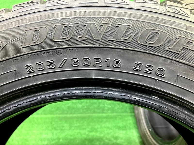 ゲリラセール DUNLOP スタッドレス ダンロップ ウィンターマックスWM01 205 60R16 4本 6ミリ 2019年