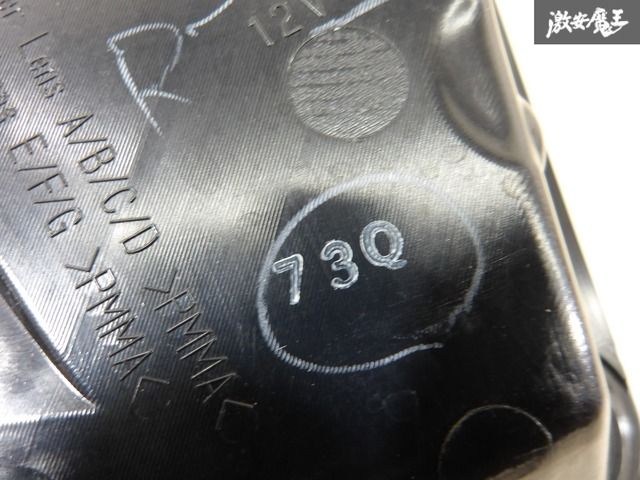 点灯OK!!】トヨタ 純正 ZYX10/NGX50/NGX10 C-HR CHR 前期 LED テール