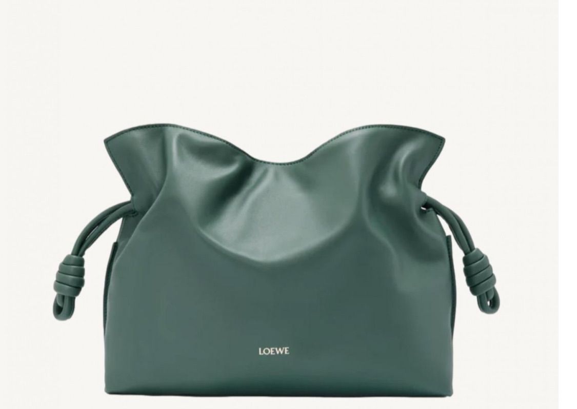 【Loewe】フラメンコ ミディアム レザー クラッチ フラメンコクラッチ ミディアム（ラミネートラム） ゴールド - LOEWE