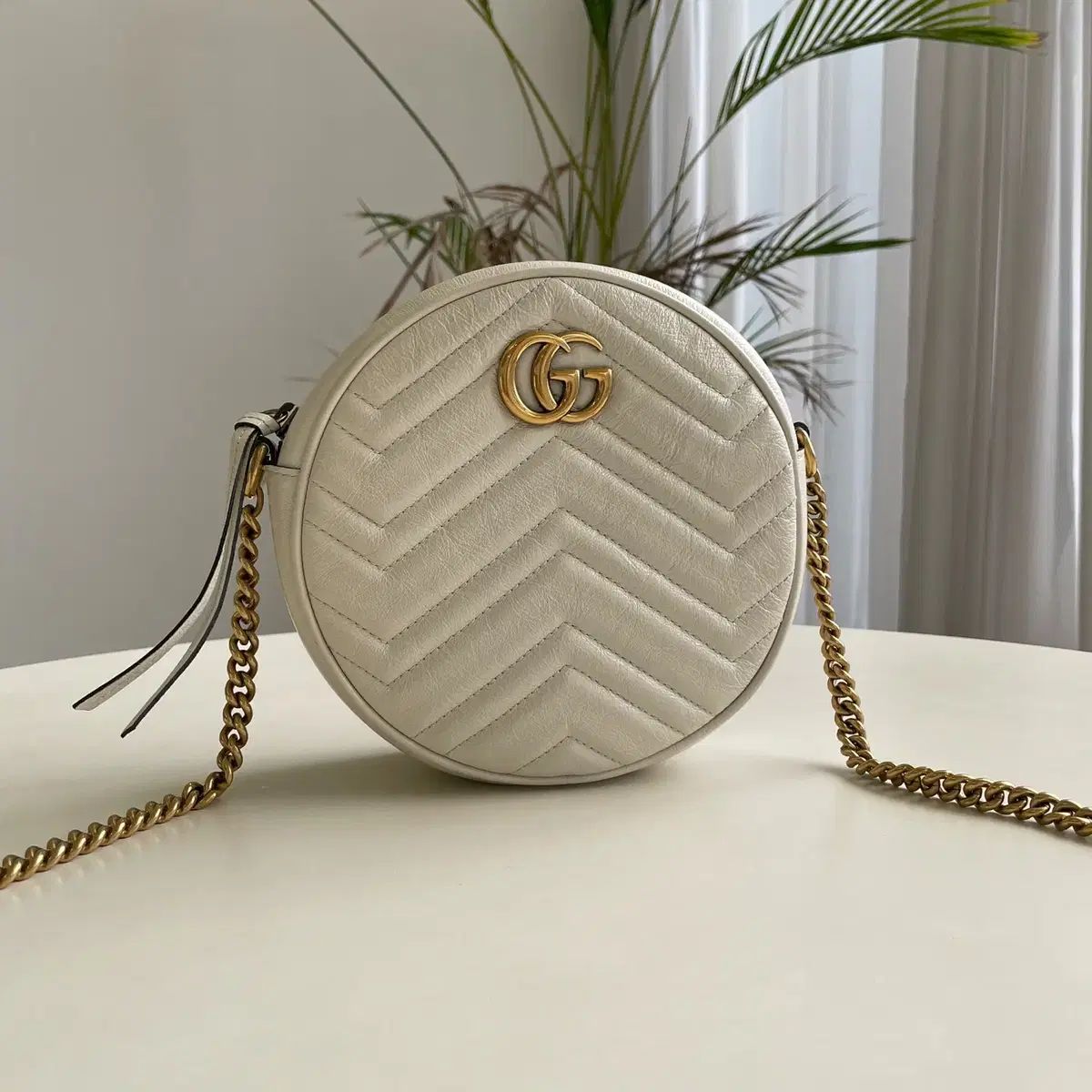 GUCCI グッチ マーモント サークルバッグ クロスバッグ