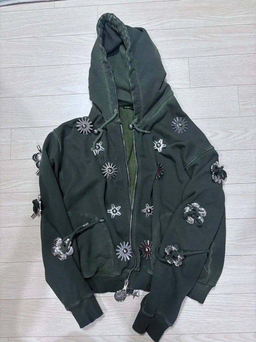 S チョポバ ロウェナ DALLAS ジップアップパーカー フード付き