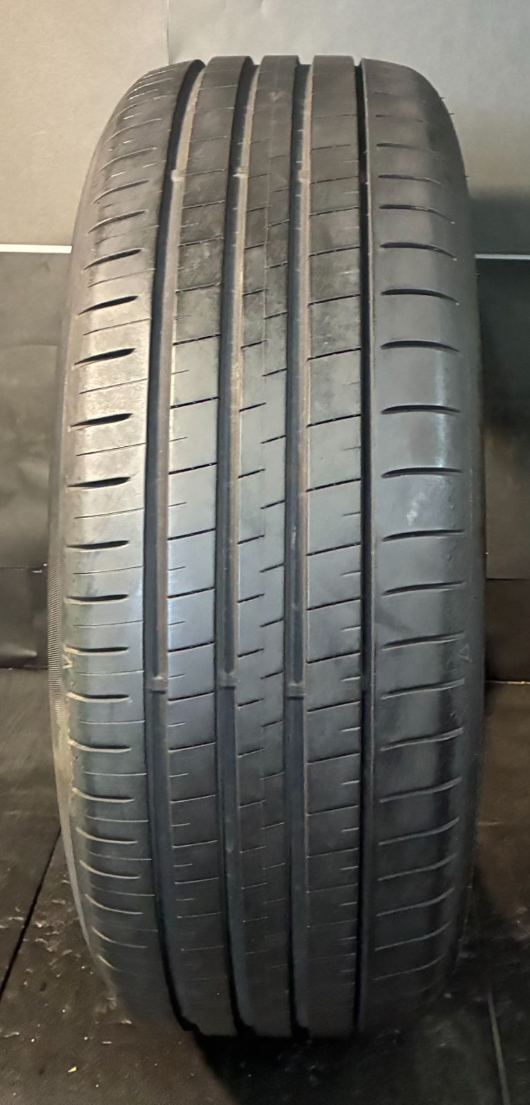 製 約8.5分山 ダンロップ DUNLOP SP SPORT MAXX 060 235 55R20 1本 h_336