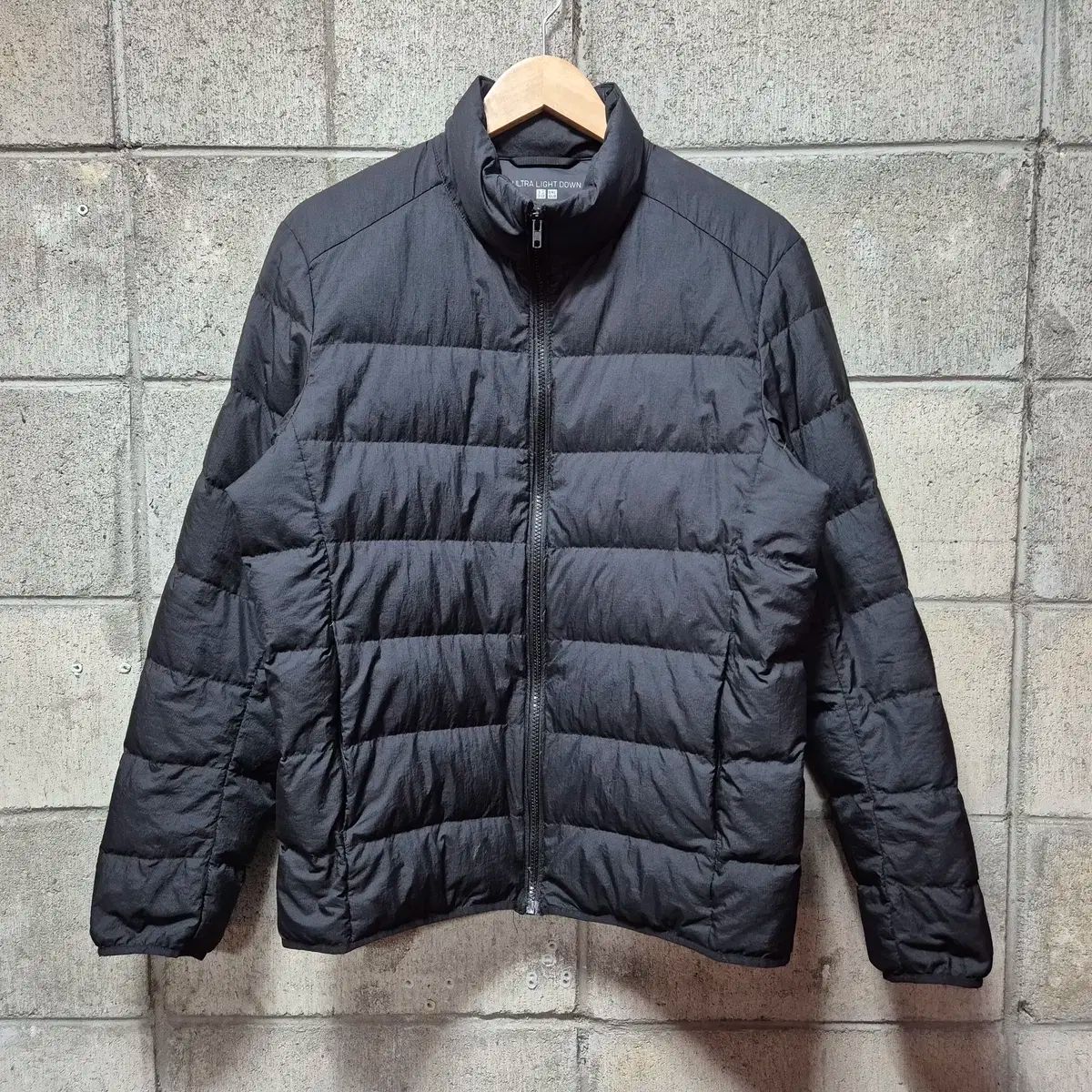 UNIQLO(ユニクロ) ダウン 軽量 ダウンジャケット L (番号 436