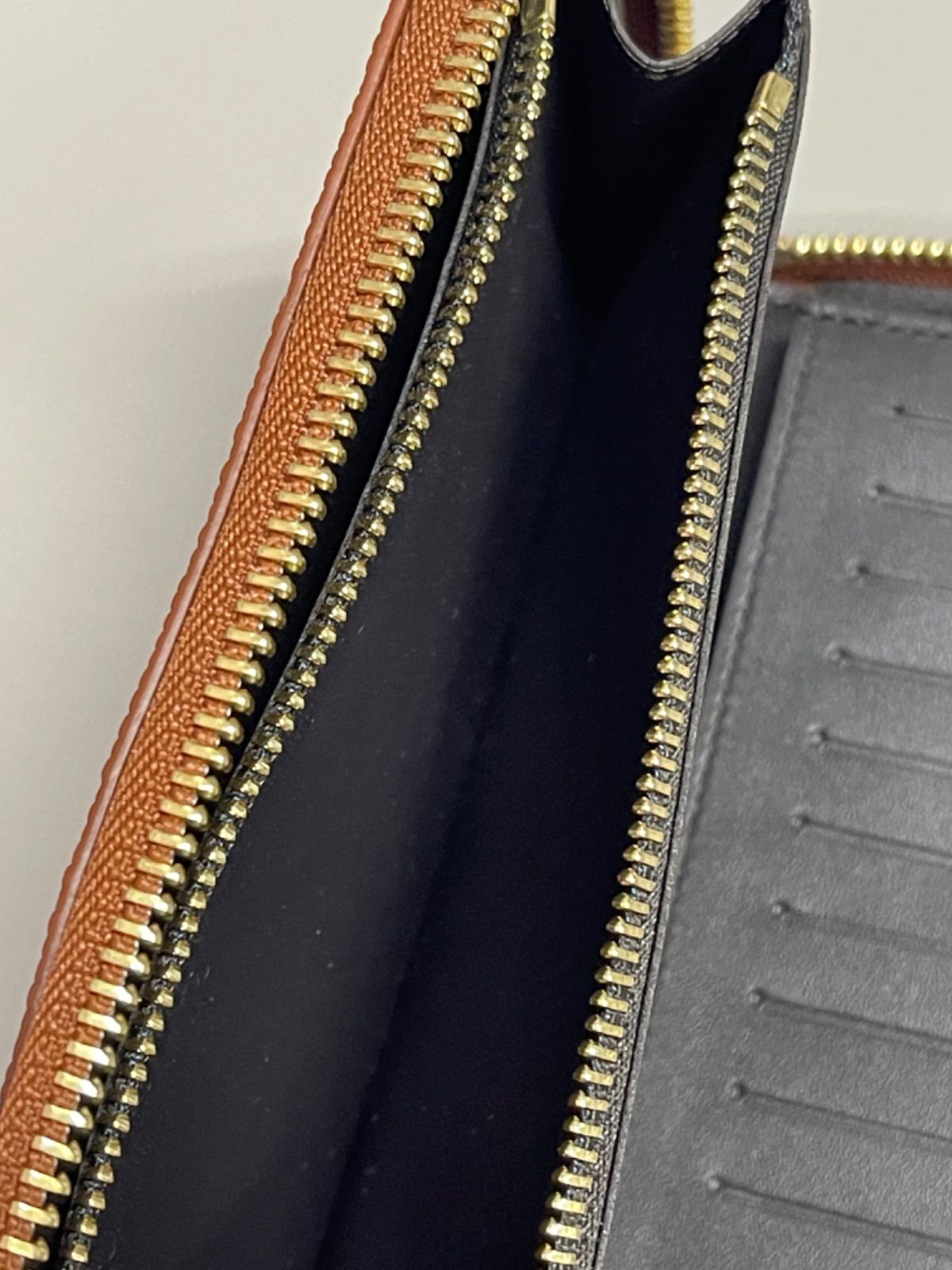 LOUIS VUITTON】ルイヴィトン『LV×NBA ジッピーウォレット ヴェル