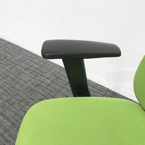 プリセアチェア