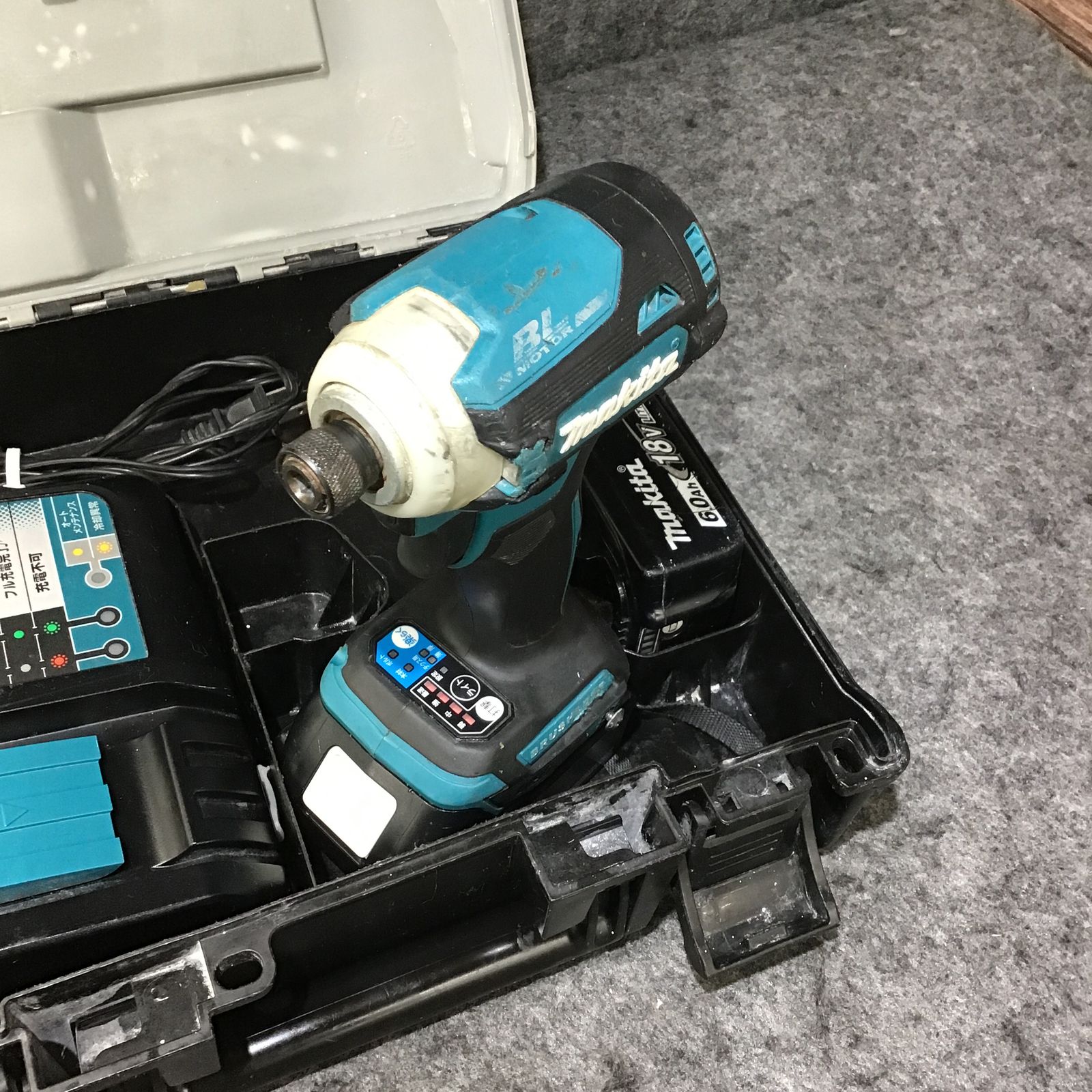 makita マキタ 18Vインパクトドライバー TD171DRGX【桶川店】 - メルカリ