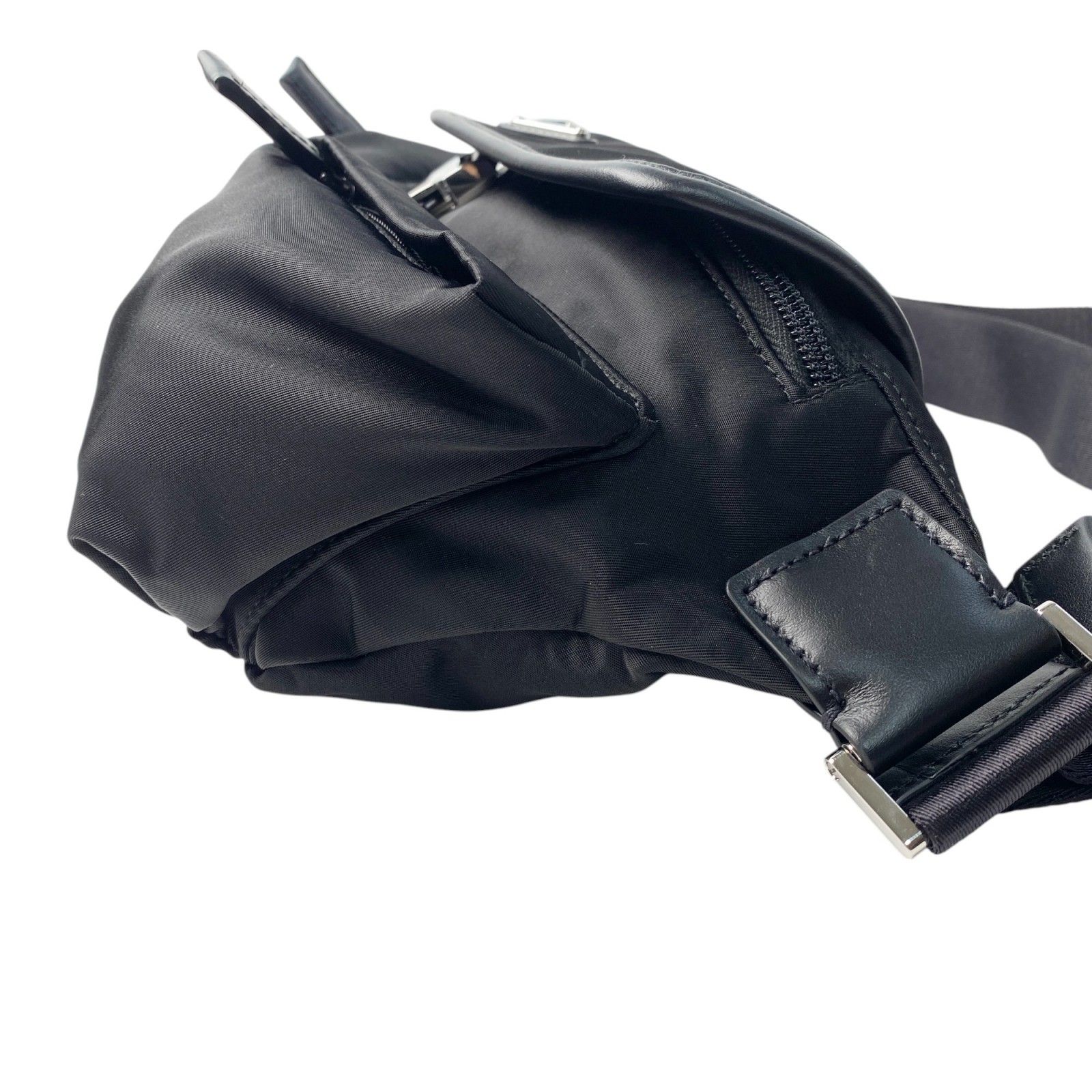 新品同様 定価36万 プラダ PRADA Re-Nylon x レザー ショルダー