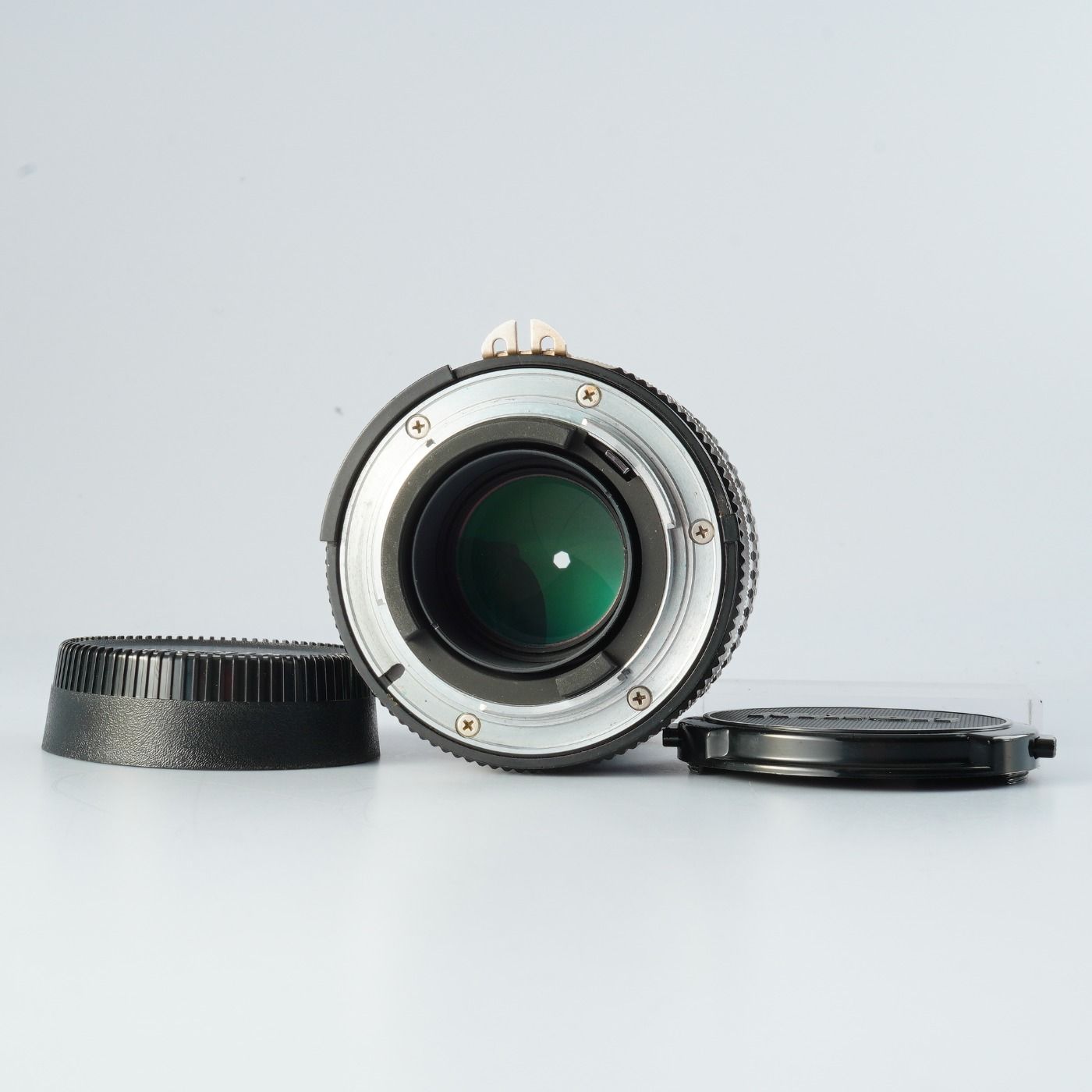 AI NIKKOR 135mm f/2.8 単焦点レンズ Amazon | Nikon ニコン Ai NIKKOR 135mm F2.8 | カメラ用交換
