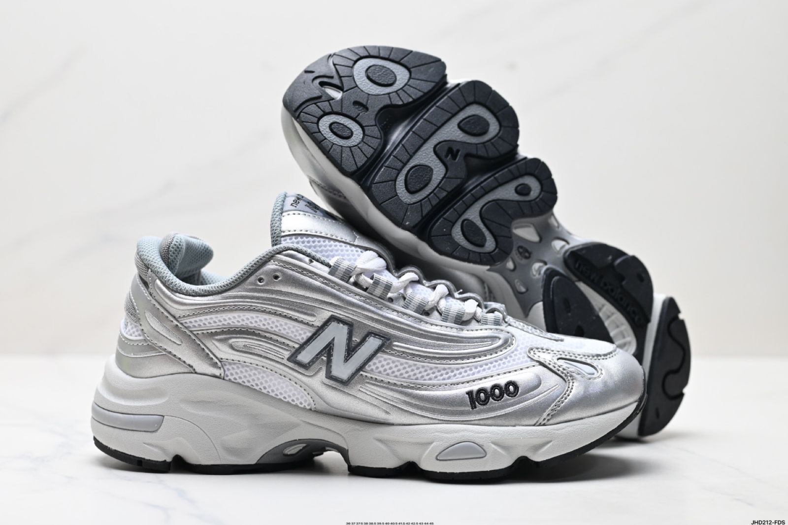 ★限定版★New Balance★1000 カジュアルシューズ New Balance 1000 スニーカー | Flight Club Japan