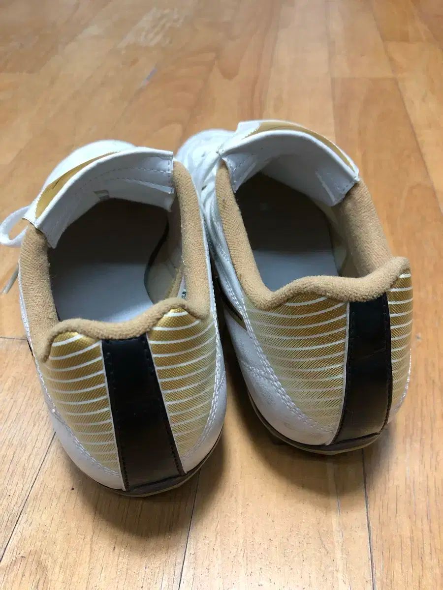 ロナウジーニョ Nike Barcelona デッドストック nike#nikefootball#total90#ronaldinho#brasil#barcelona