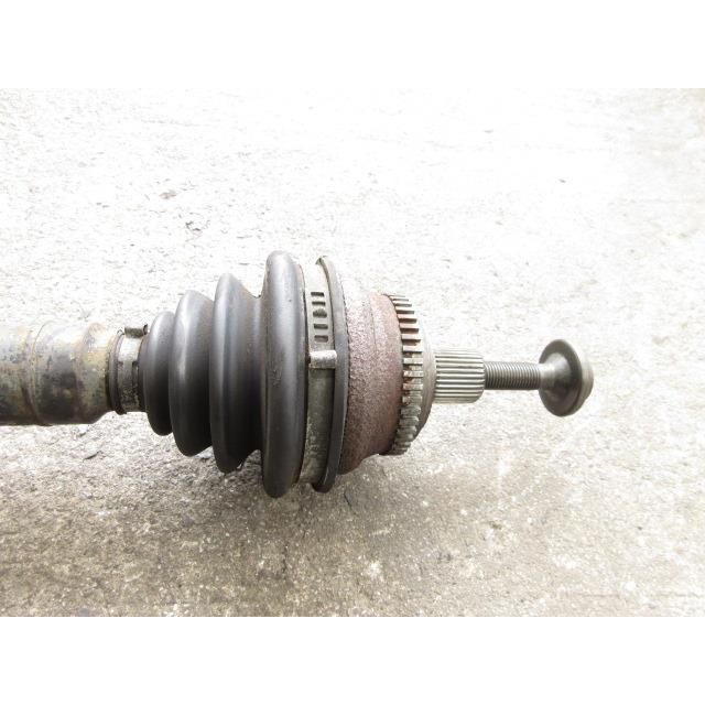 右前ドライブシャフト