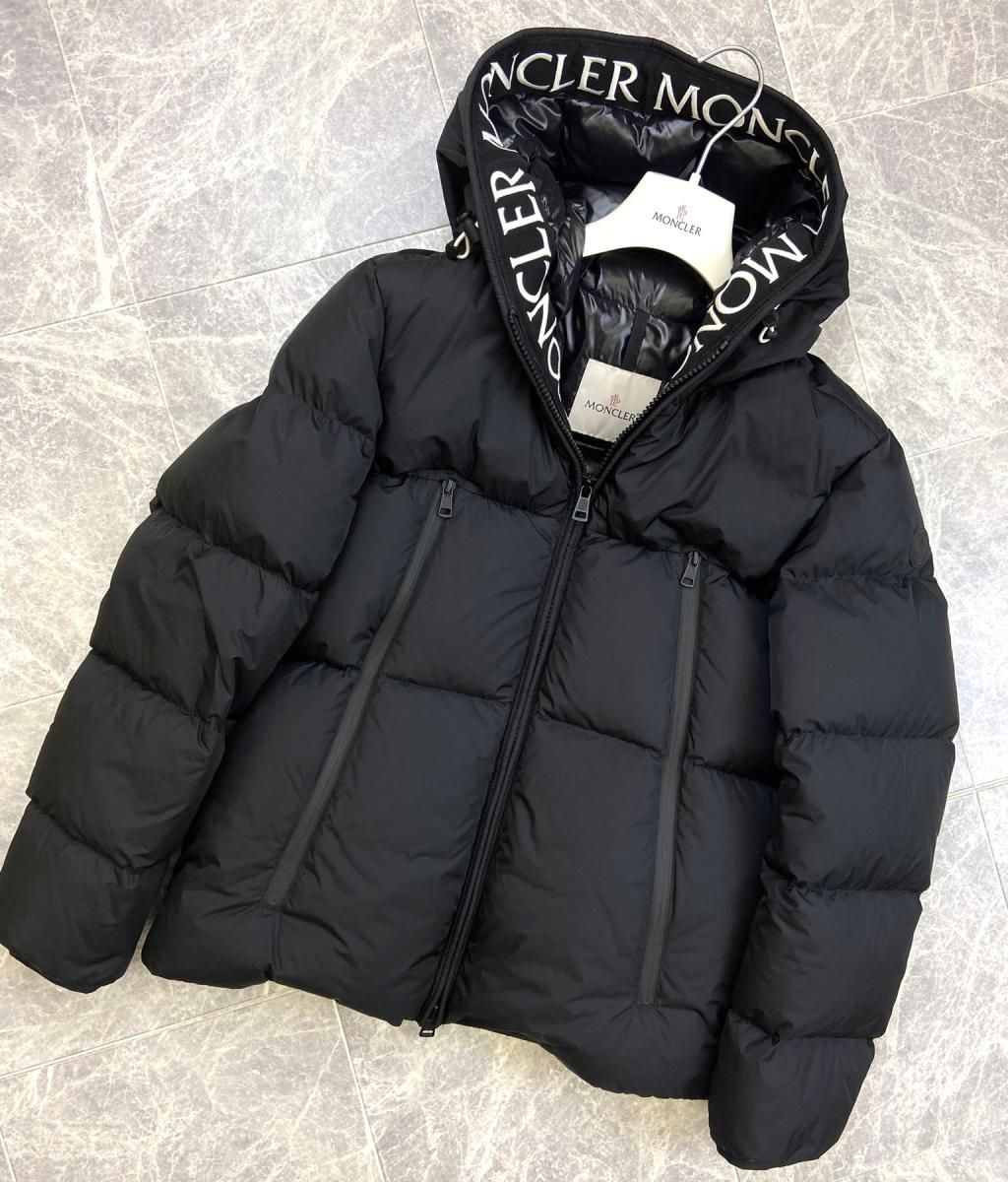 美品】19年製 MONCLER （モンクレール） MONTCLA MONTCLA JACKET 