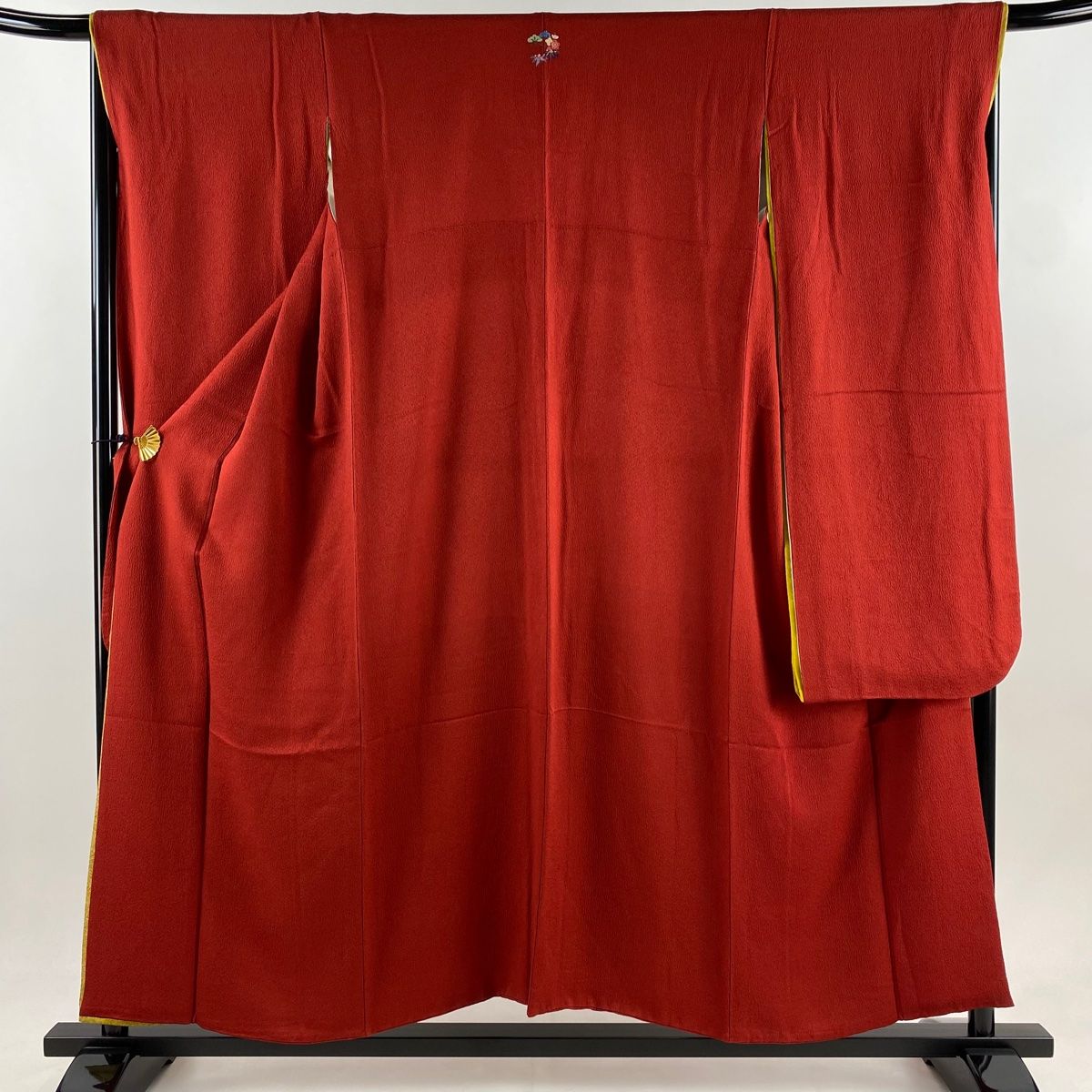 振袖 身丈152cm 裄丈66cm M 袷 鈴乃屋 赤 正絹 秀品 三つ紋