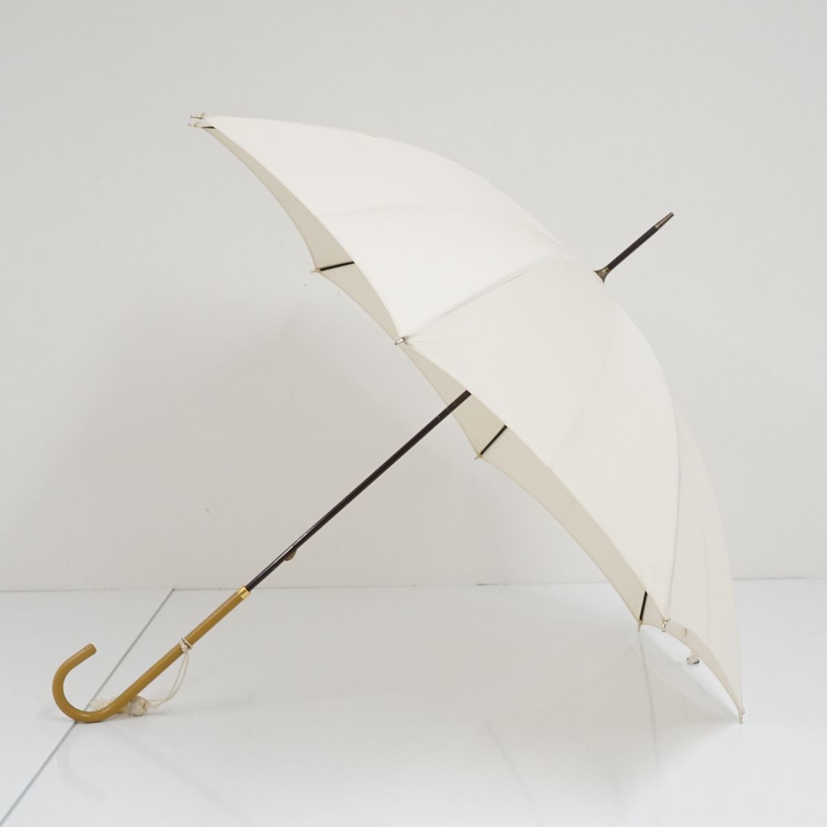 FOX UMBRELLAS LTD 日傘 アイボリー FOX UMBRELLAS LTD 日傘 アイボリー 【公式通販】