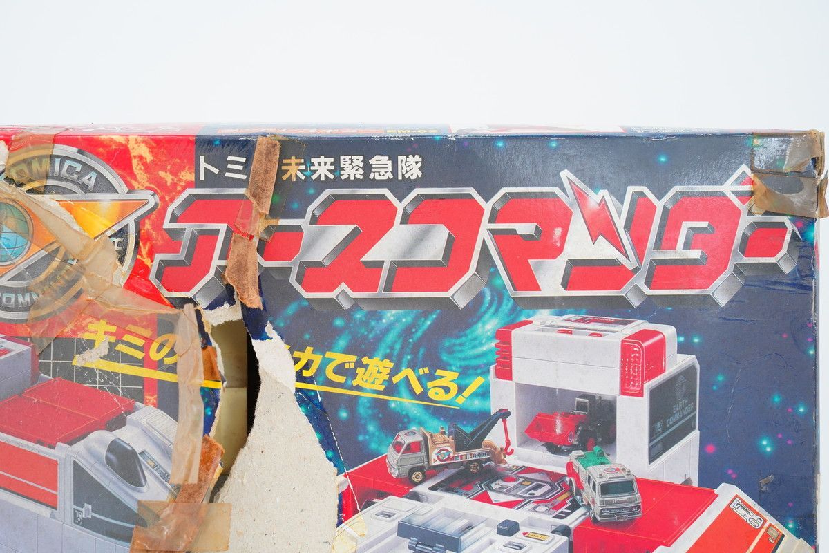 【未開封】トミカ未来緊急隊 アースコマンダー ランドレスキュー EM-02 未開封】トミカ未来緊急隊 アースコマンダー ランドレスキュー