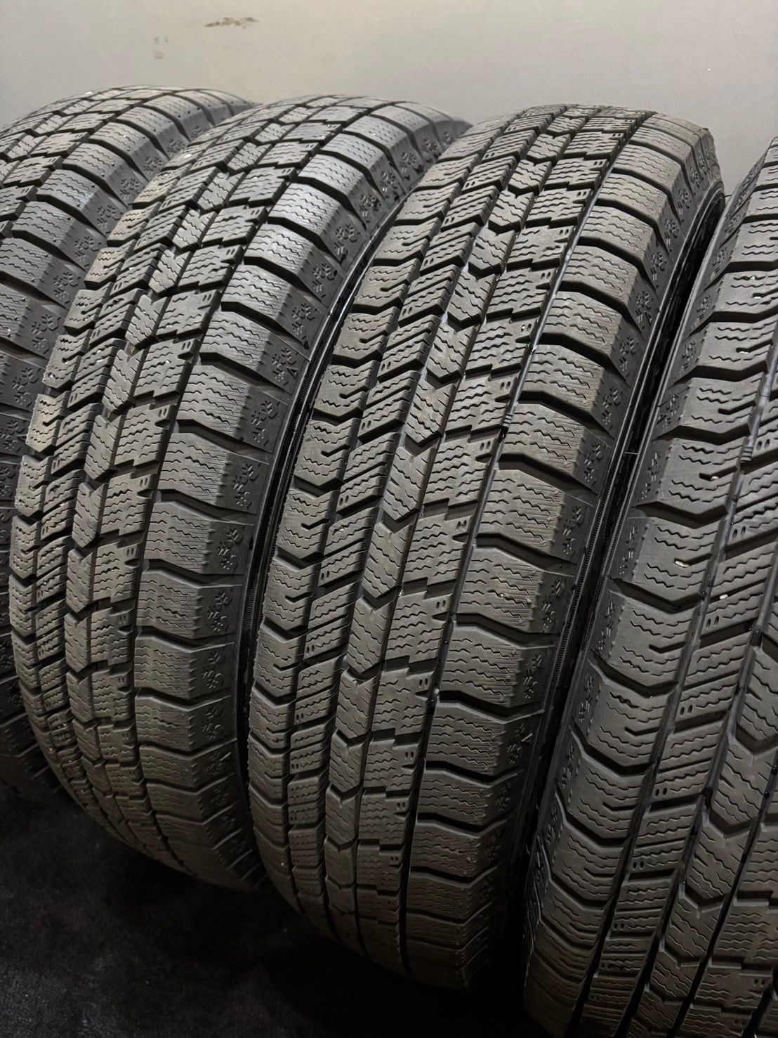 155 80R13 GOODYEAR ICE NAVI 8 21年製 スタッドレス 4本 パッソ ブーン 4-K330