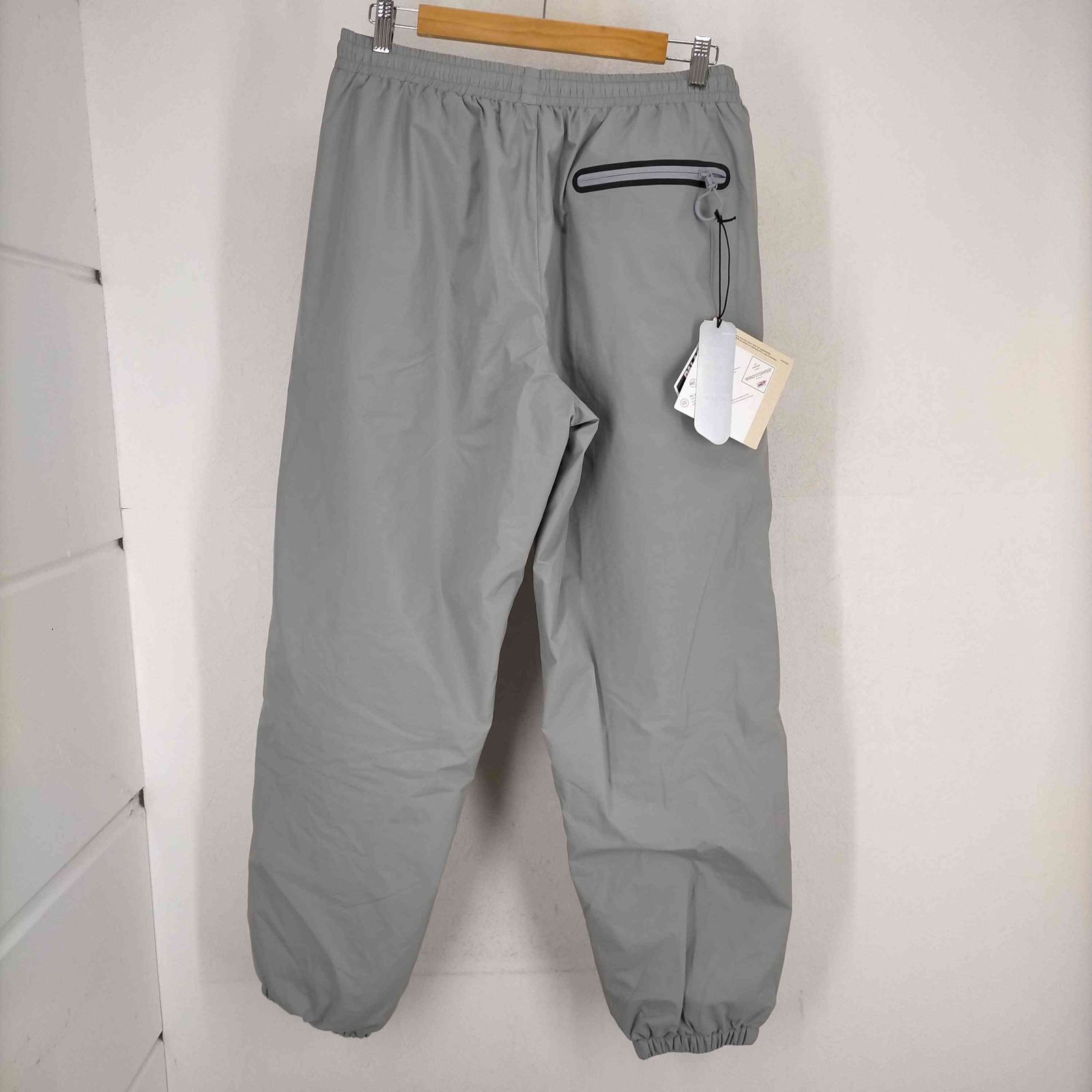 パレス PALACE GORE-TEX WINDSTOPPER JOGGER メンズ JPN:L パレス PALACE GORE-TEX WINDSTOPPER JOGGER メンズ JPN:L