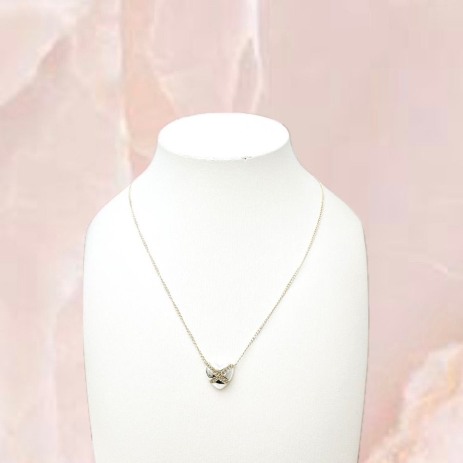 人気?Tiffany＆Co. クロスハート シルバー ゴールド コンビ 