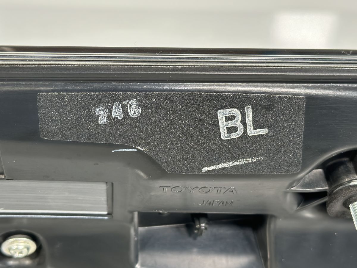 左フィニッシャーランプAssy