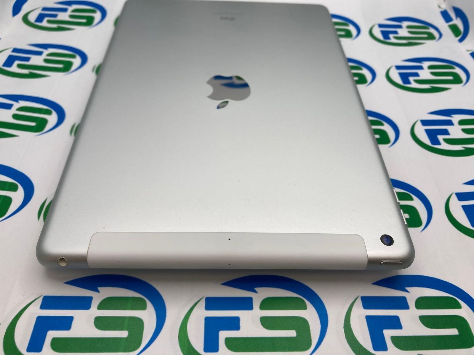 iPad 第7世代 10.2インチ 32GB シルバー④ Apple iPad 10.2インチ 第7世代 Wi-Fi 32GB シルバー