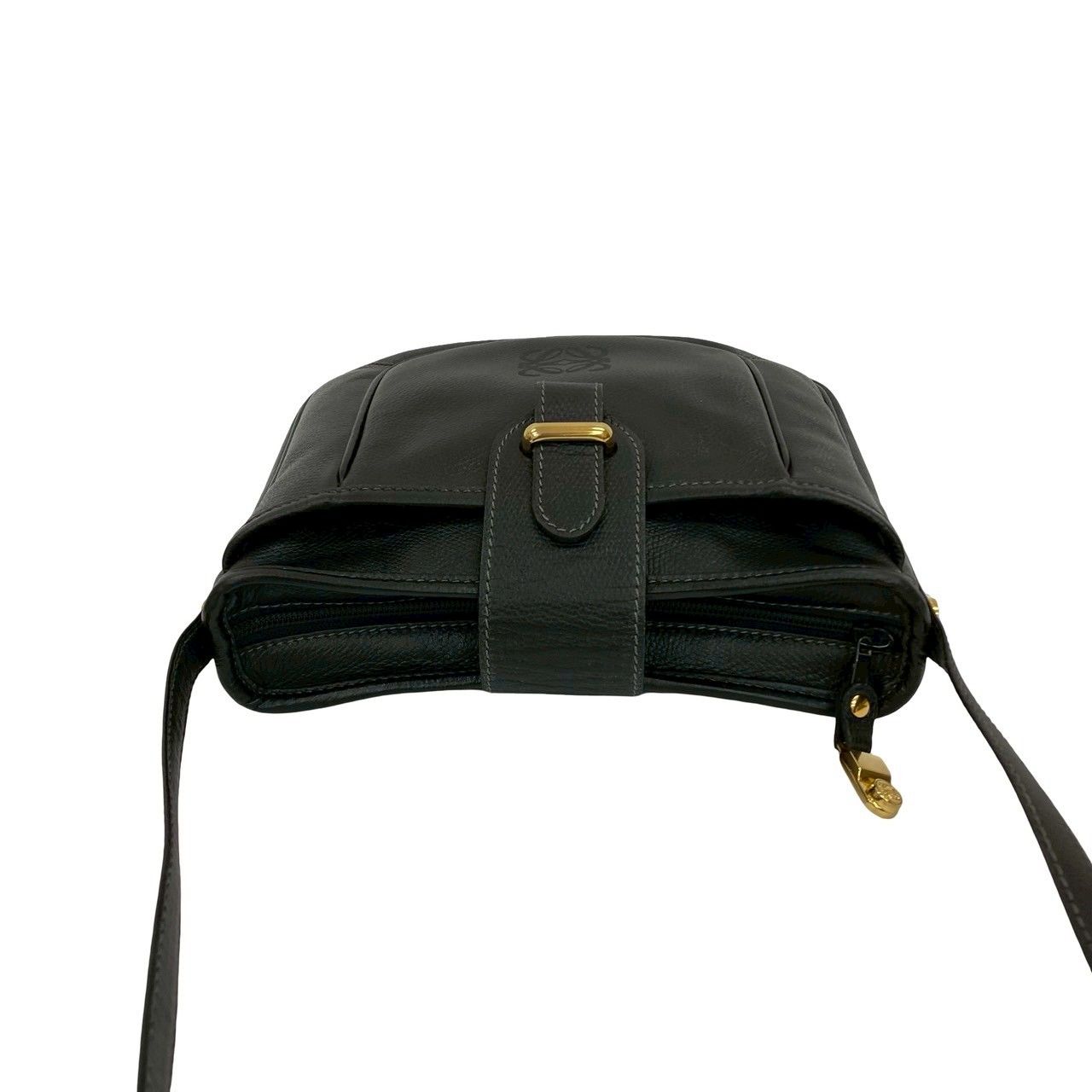 極美品/希少】ロエベ ショルダーバッグ アナグラム ロゴ型押し