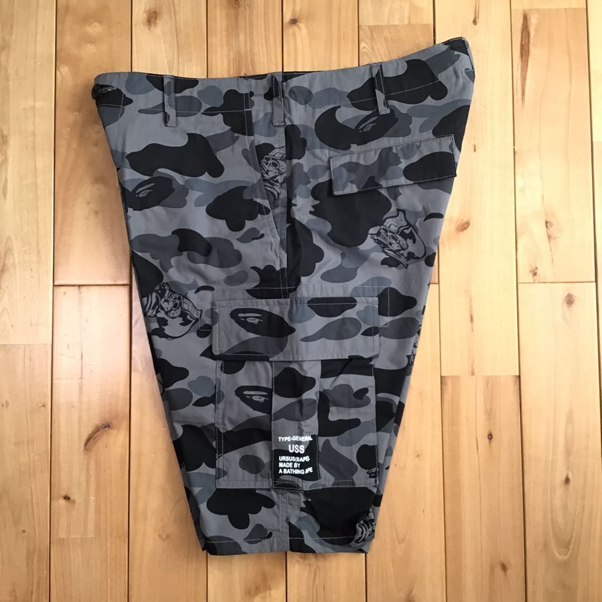 ☆新品☆ URSUS BAPE camo カーゴ ハーフパンツ Lサイズ a bathing ape 