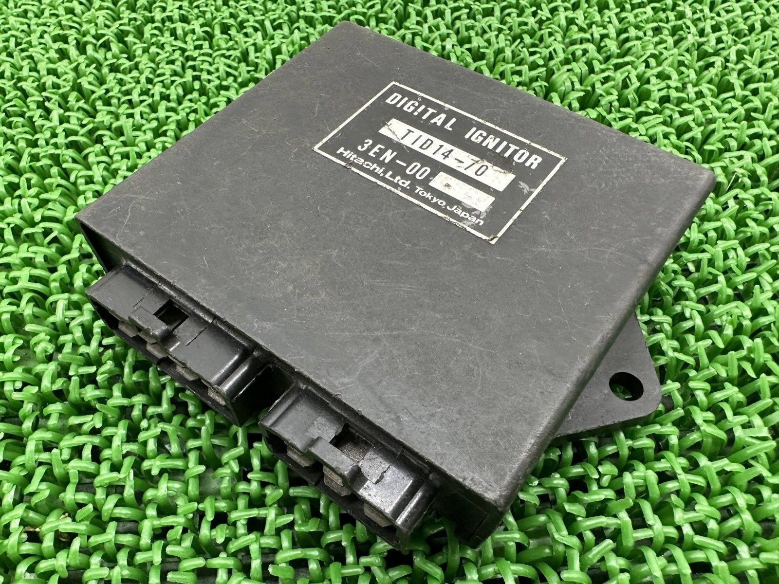 FZR400 イグナイター ヤマハ 純正 バイク 部品 1WG TID14-70 CDI スパークユニット 機能的問題なし 車検 Genuine jK