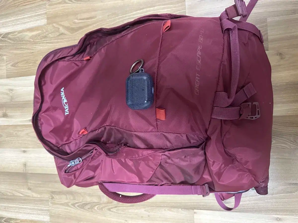 タトンカ グレートエスケープ 60 ＋ 10 旅行用バックパック