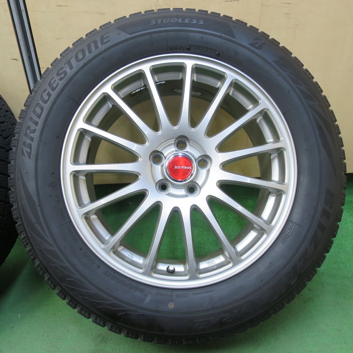 等 225|60R17